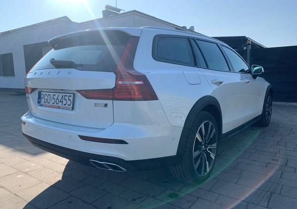 Volvo V60 cena 179000 przebieg: 64200, rok produkcji 2021 z Pelplin małe 121